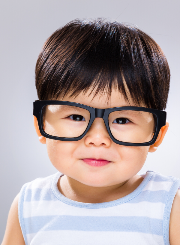 A summary of evidence for blue light blocking lenses for kids and teens